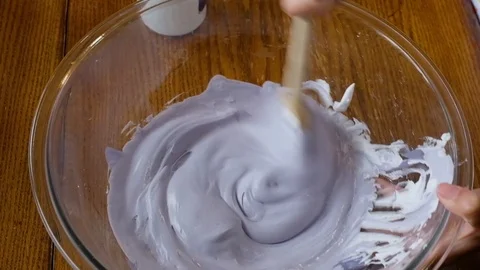 Making slime Stock-Footage 94160830