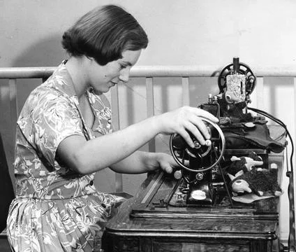 Making Soft Toy Flooks With A Knitting Machine For Christmas. Flook Parts Are Se Stock Photos