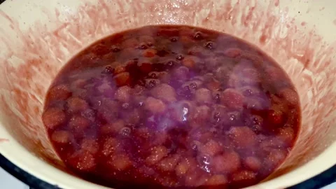 Making strawberry jam Stock Footage 137246118