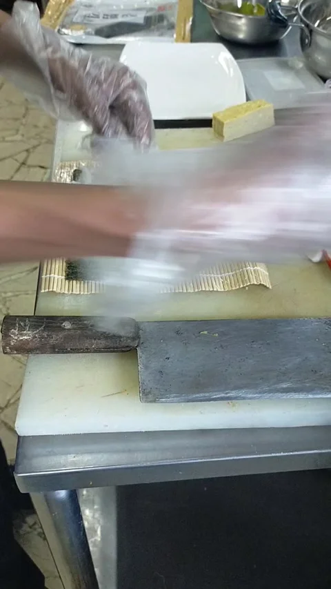Making Tamago Sushi Stock Footage 226168285