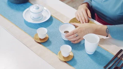 Making tea at the tea ceremony. Stock Footage 126210842