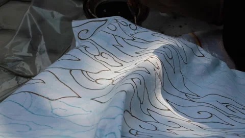 Making traditional Batik Stock Footage 289676830