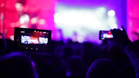 Making video with tablet and smartphone at live music concert Stock-Footage 71294751