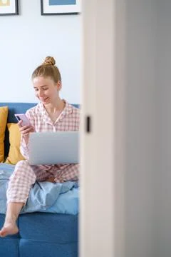 Making virtual meetings work with modern tech Stock Photos