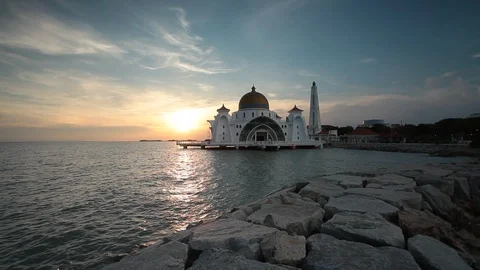 Malacca Straits mosque during sunset Video stock 100610123