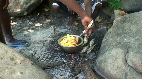 Malawi: boiling food on fire 2 Stock Footage 447718