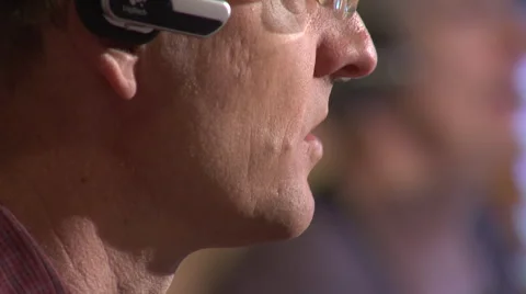 Male call centre operator 스톡 동영상 52951031