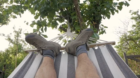 Male in hammock Stock Footage 99252153