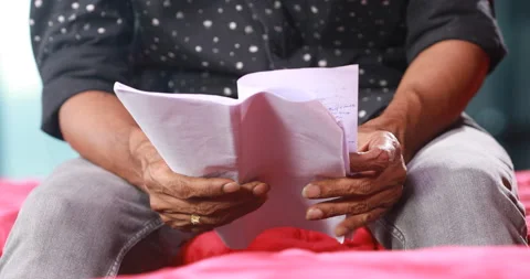 Male Hands with papers Stock Footage 183533948