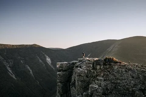 Male hiker walks to end of Bondcliff, White Mountains New Hampshire Stock Photos