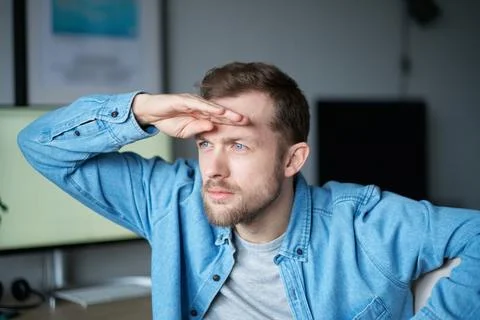 Male IT software engineer looking forward for new opportunities 스톡 사진