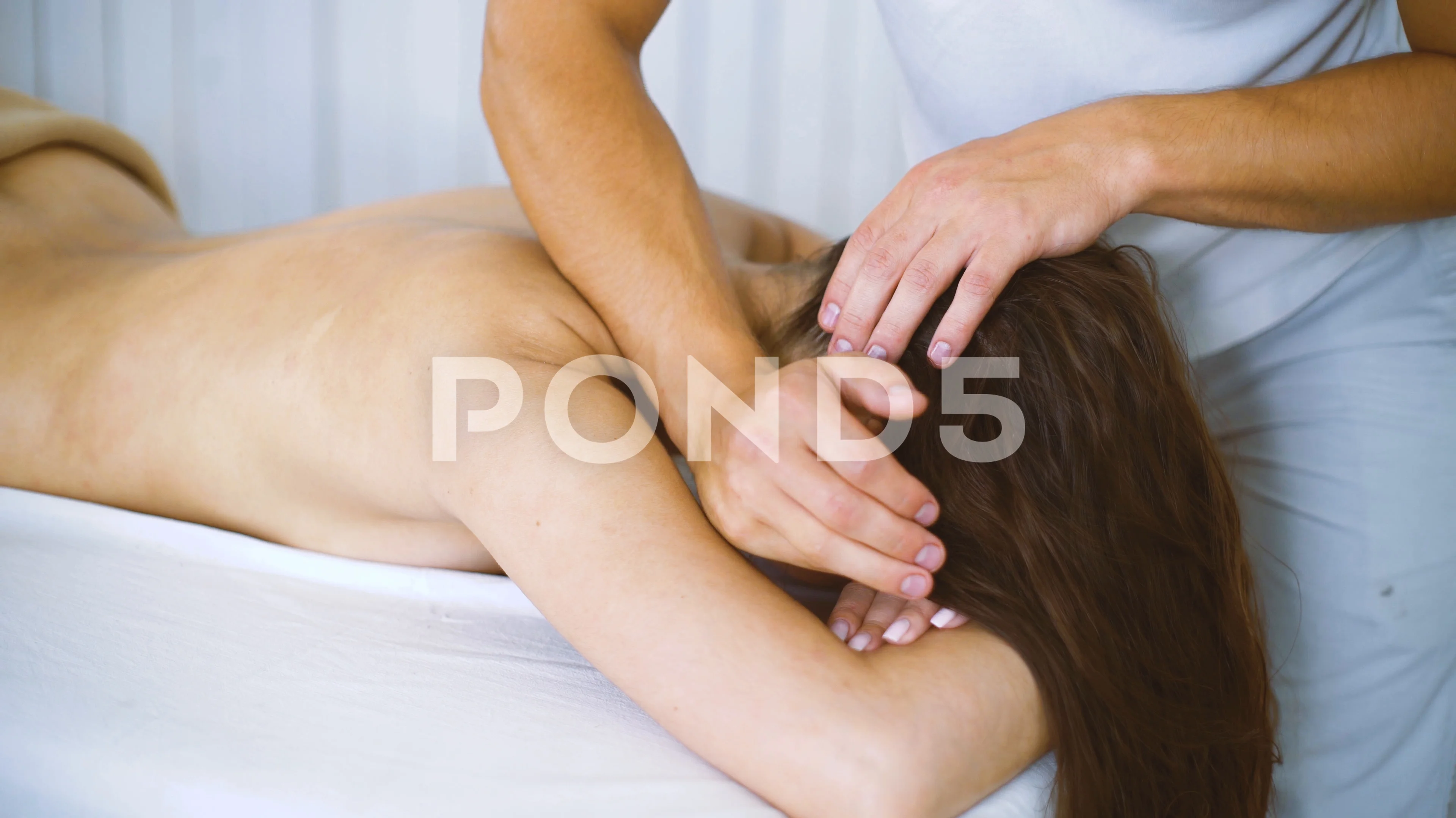 Masseur Doing Spa Back Massage For Men Picture And HD Photos