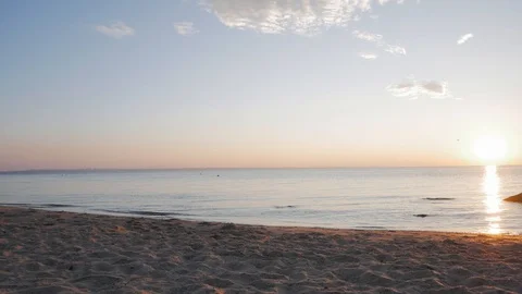 Male runner on the beach Stock Footage 92463827