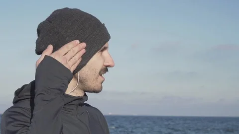 Male runner training Stock Footage 99683299