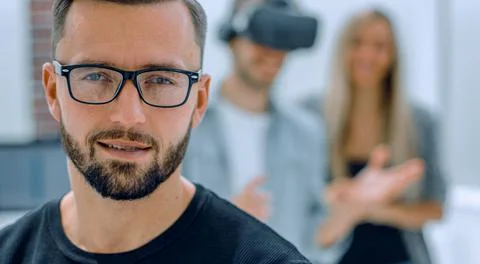 Male software programmer testing a new app Stock-Fotos