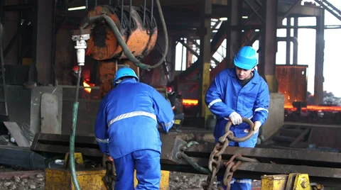 Male workers works in the Foundry 스톡 동영상 47891944