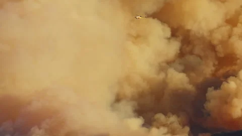 Malibu Fire 2025 Dramatic Helicopters in Action Against the Blaze Stock Footage 299675896