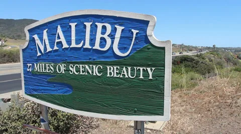 Malibu Sign Wide Angle 2 動画素材 37992539