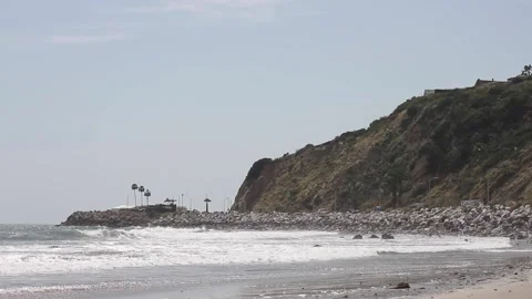 Malibu waves crashing Stock-Footage 143579275