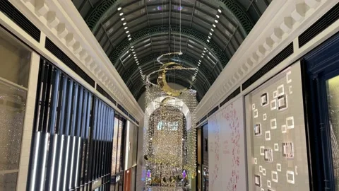 Mall of the Emirates ceiling model Stock Footage 154162199