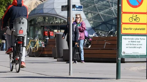 MALMÖ CITY CENTRE DURING COVID 19 GLOBAL PANDEMIC Stock Footage 129750697