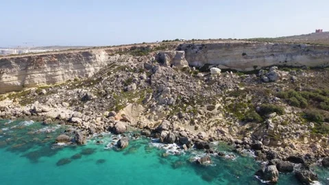 Malta Limestone Cliff Formations with Turquoise Water and Rocky Coastal Terrain Stock-Footage 330924728