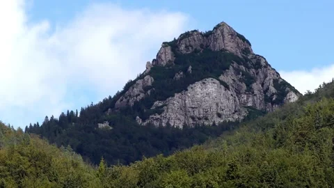 Malý Rozsutec 스톡 동영상 147980867