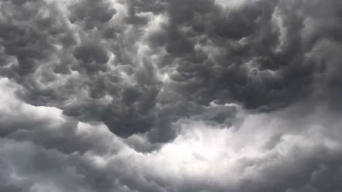 Mammatus clouds Video stock 158608730