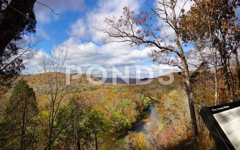 Mammoth Cave National Park Green River Autumn 1 PHOTO.jpg Stock Photos