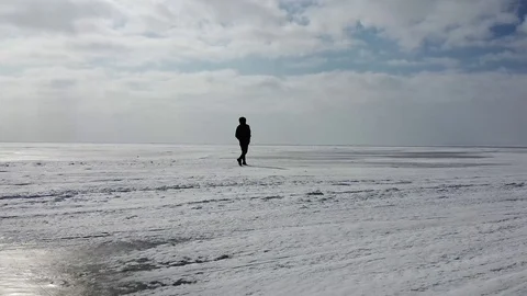 Man and Baikal Stockbeeldmateriaal 129607220