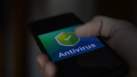 Man with anti virus security technology on his phone, digital cyber security Stock-Footage 170687907