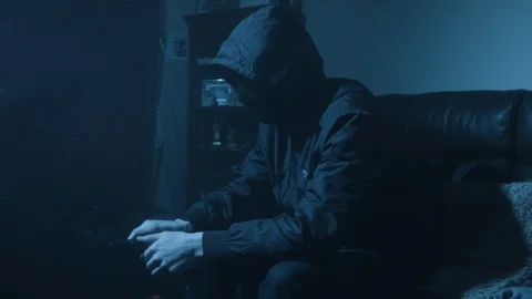 Man in balaclava with gun Video stock 88918655