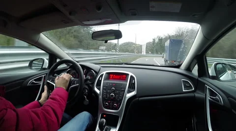 The man behind the wheel Vidéo 45499313