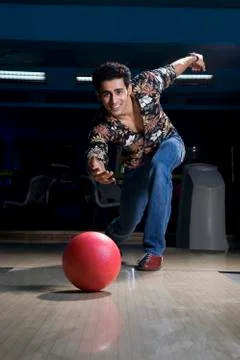Man bowling Stock Photos