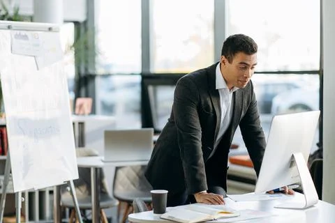 Man business work study student freelancer online video call Foto stock