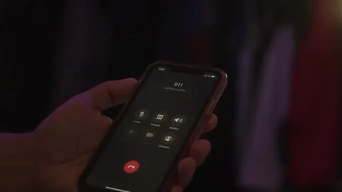 Man calls 911 Video stock 248456331