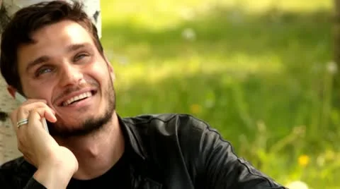 Man with cell phone Stock-Footage 11132114