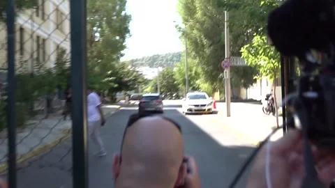 Man charged with killing Elisabeth-Jane Ross arrives at Athens court Видео 341594504