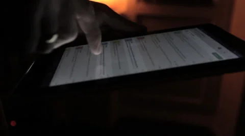 Man checking email tablet Stock-Footage 43115845