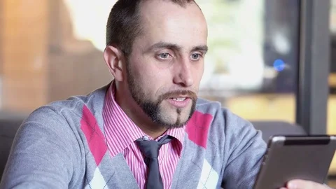 Man communicate through video chat on modern electronic digital tablet Stock-Footage 85224568