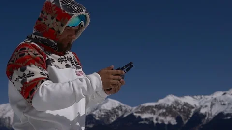 Man controls the drone in high mountains Stock-Footage 89545005