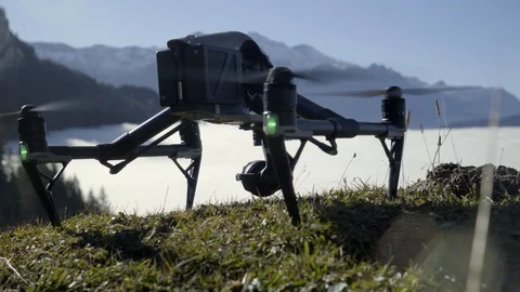 Man controls a drone through a remote control and glasses. Video stock 120934838