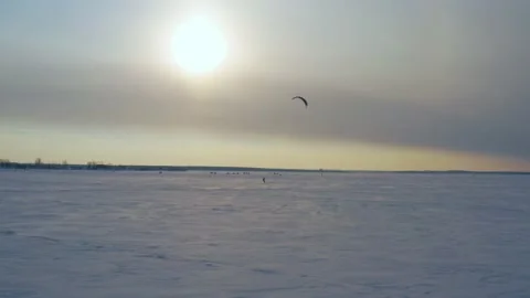 Man controls a snow kite, general plan Stock Footage 146840619