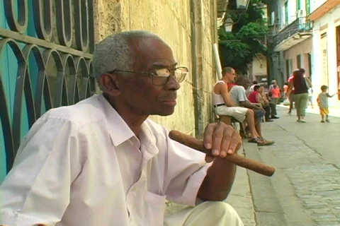 Man with cuban cigar Stock Footage 397190