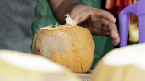 Man cut a coconut Stock-Footage 37306745