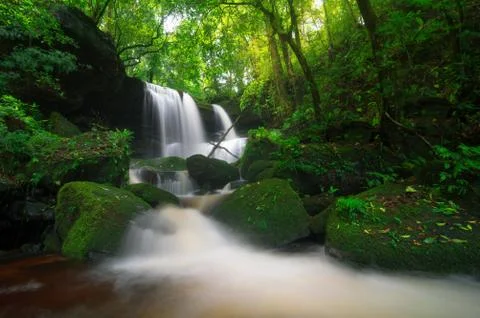 Man Daeng waterfall. Foto stock