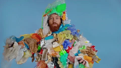 Man dancing in the garbage codtume. Slowmotion. Video stock 147178735