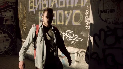 Man dancing in an underpass 스톡 동영상 79651804