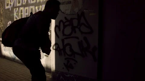 Man dancing in an underpass Video stock 79655766