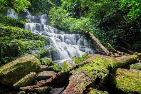 "Man dang" waterfall Stock Photos